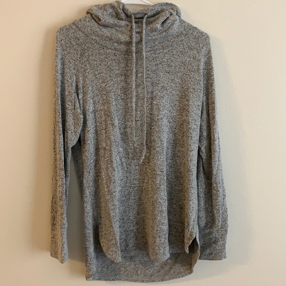 TURTLE NECK SWEATER